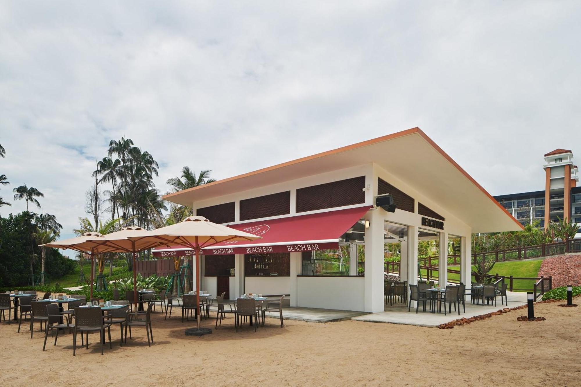 The Westin Desaru Coast Resort Exteriér fotografie The Beach Club