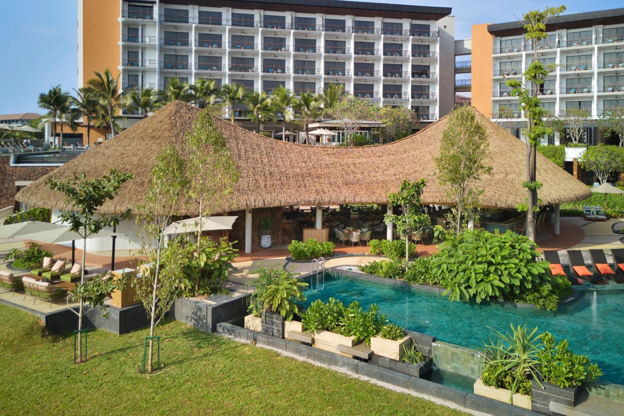 The Westin Desaru Coast Resort Exteriér fotografie The Village